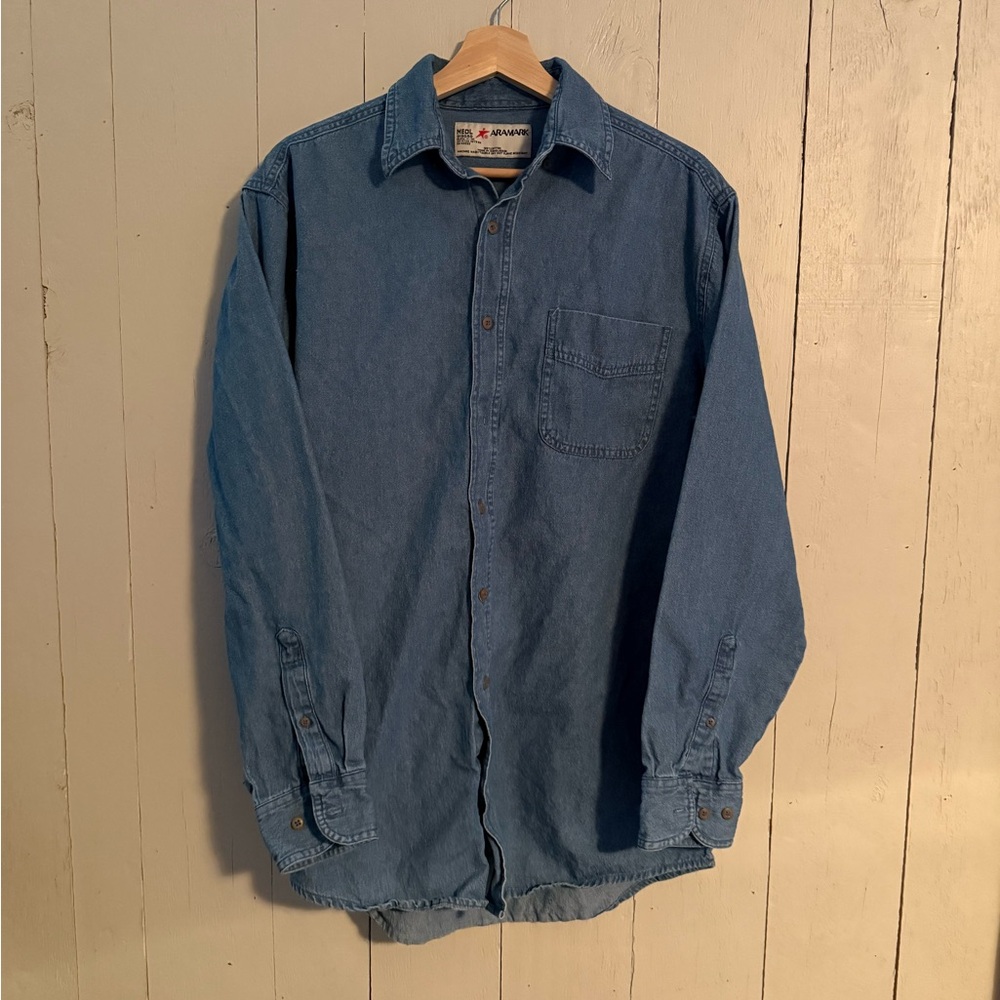 Vintage Men’s Aramark Denim Button Down Long Sleeve Shirt